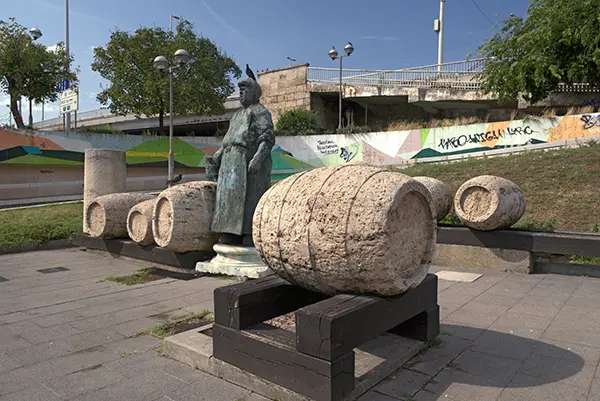 Borárus szobor kombozíció