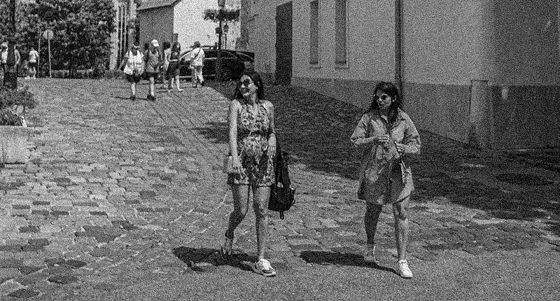 Turistalányok