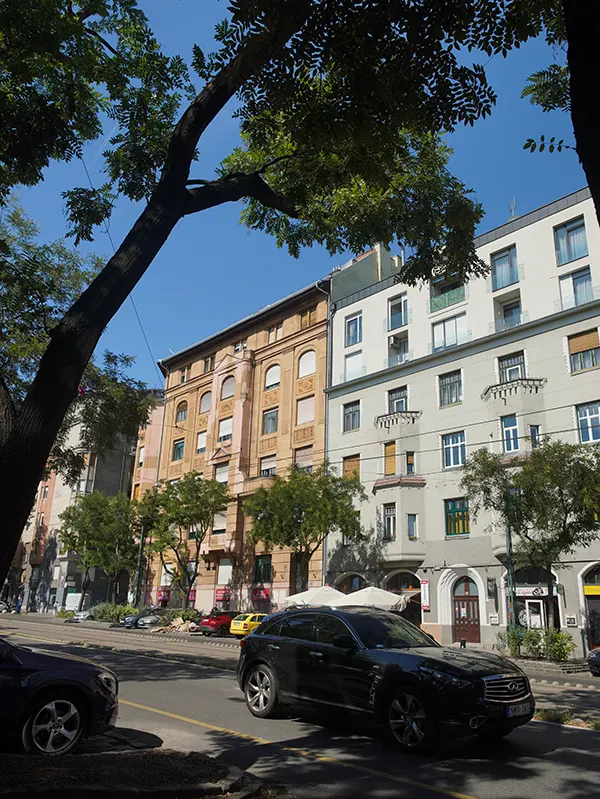 Karinthy Frigyes úti házak