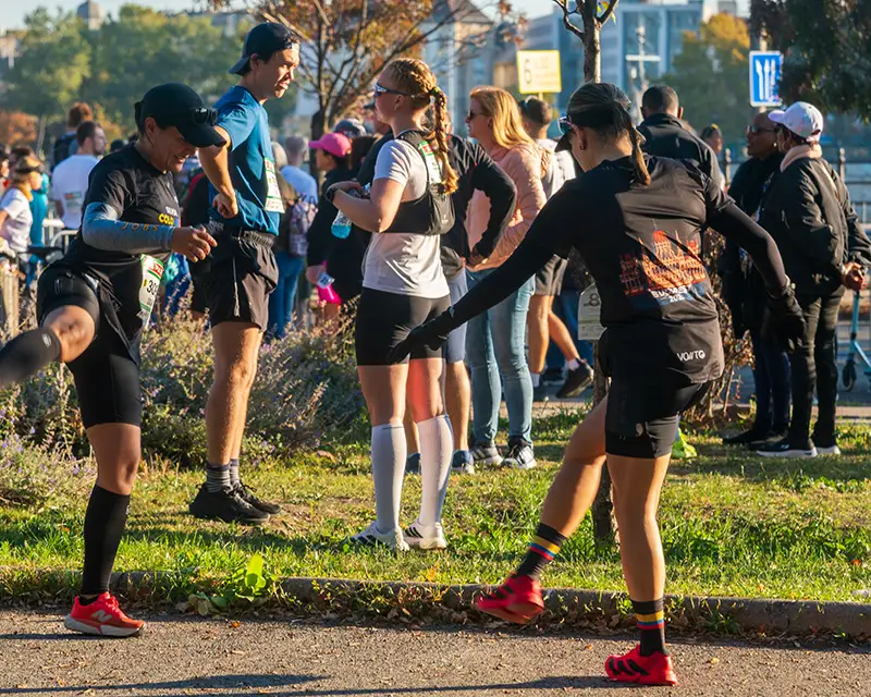 Melegítés a 40. Spar maraton rajtja előtt